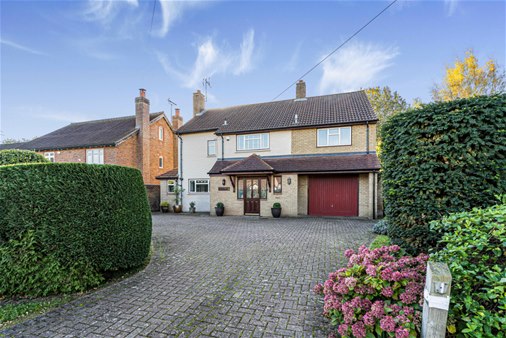 Hatching Green, Harpenden, AL5 2JY